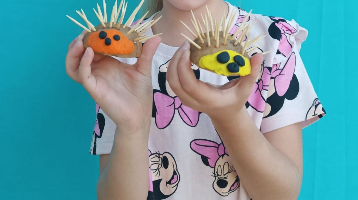 Zdjęcie: Szelest barw w dziecięcych dłoniach