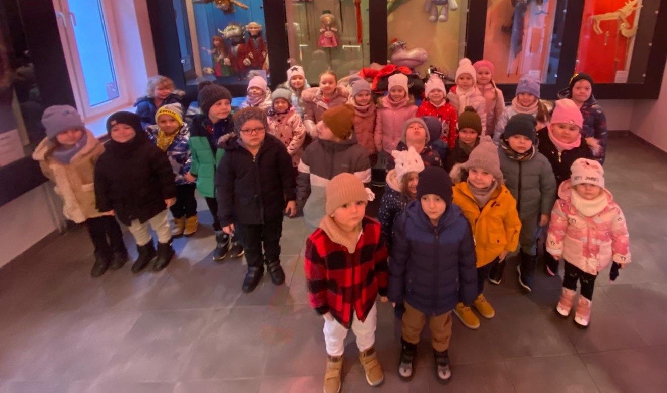 Zdjęcie: Przedszkolaki w Teatrze Lalek!