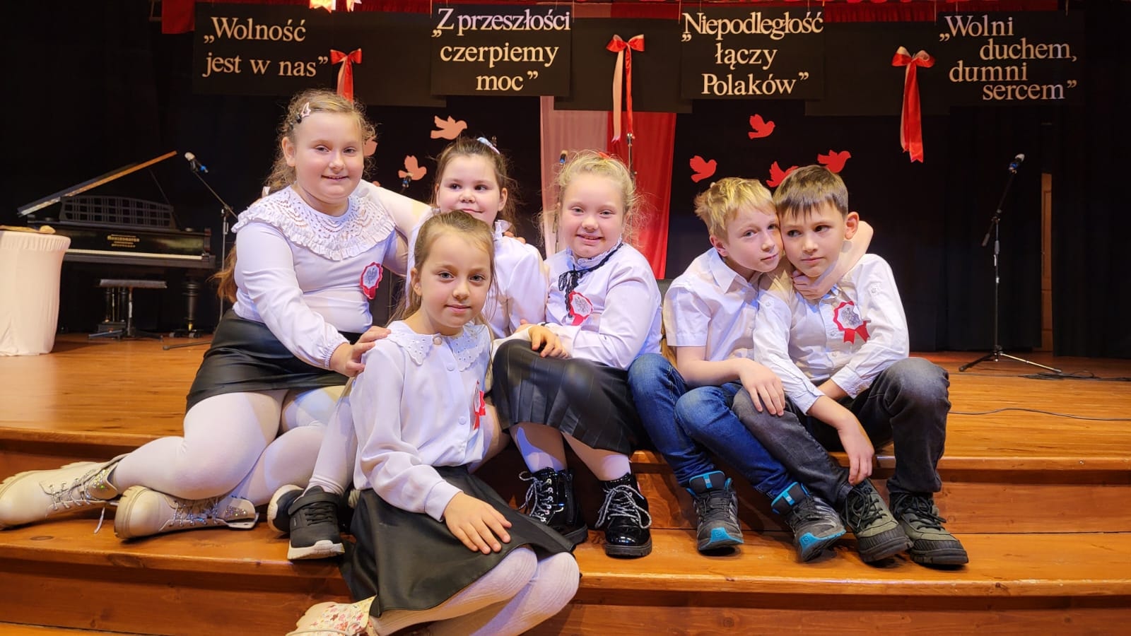 Zdjęcie: OBCHODY ŚWIĘTA NIEPODLEGŁOŚCI